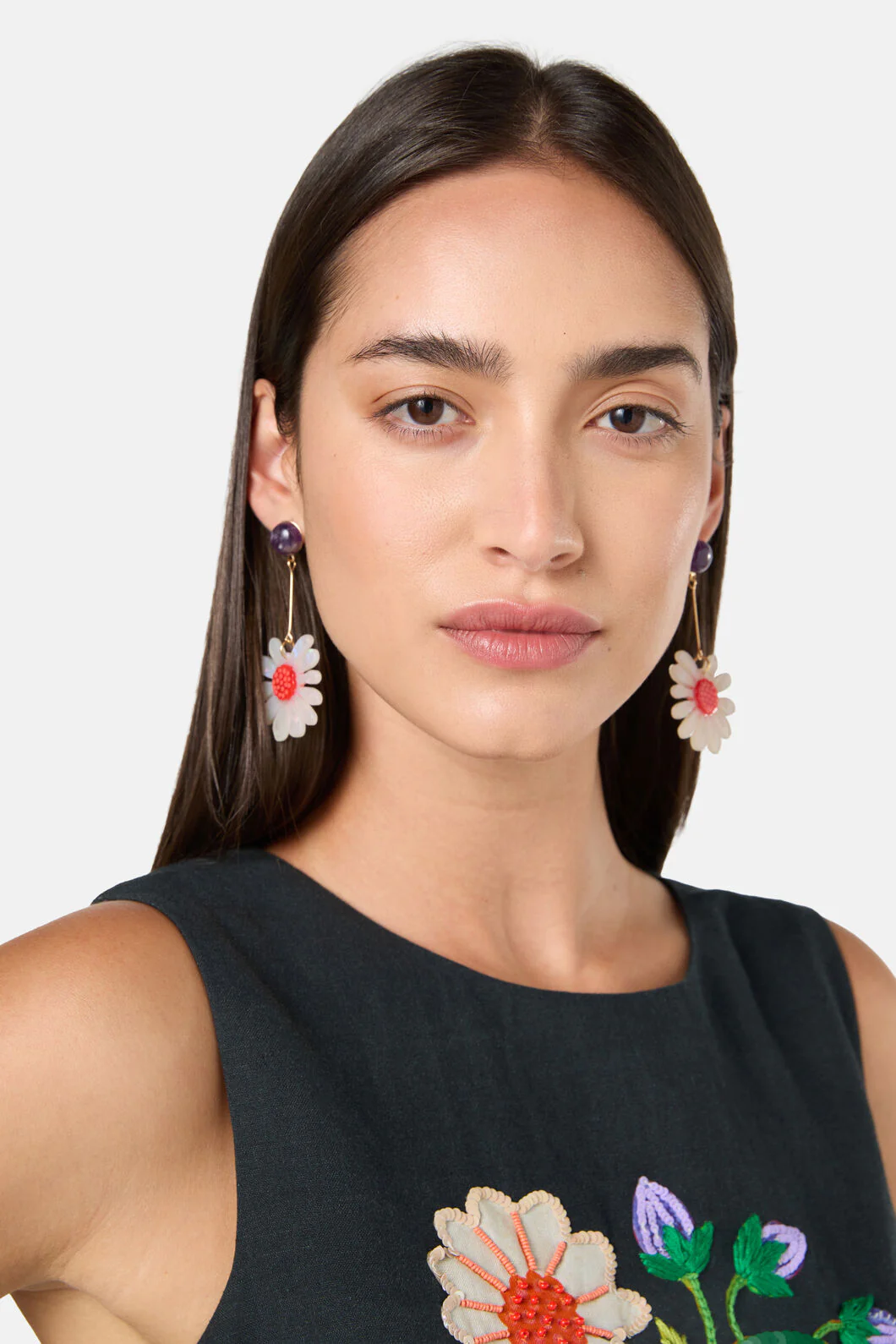 Blooming Daisy Earrings - Image 4