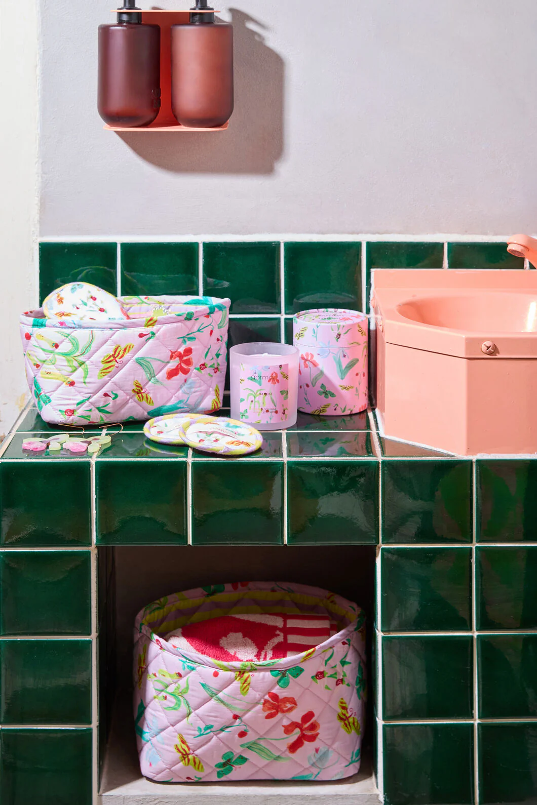 Electric Eden Quilted Tub Lge